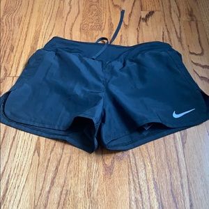 SOLD NWT Nike crew women’s running shorts